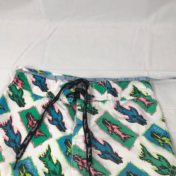 Maui and Sons shark‎ swim trunks - Picture 9 of 9
